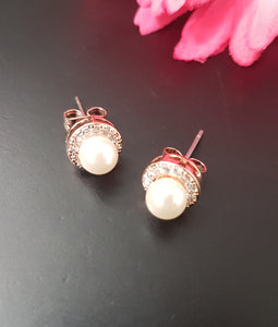 Rose Gold Plated Pearl & Crystal Stud Earrings